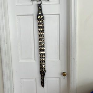 Women’s Belt. Brown, gold and bronze. No labels.